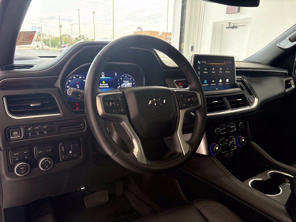 Used 2024 Chevrolet Tahoe Z71 w/ Z71 Off-Road Package AWD/4WD image 2