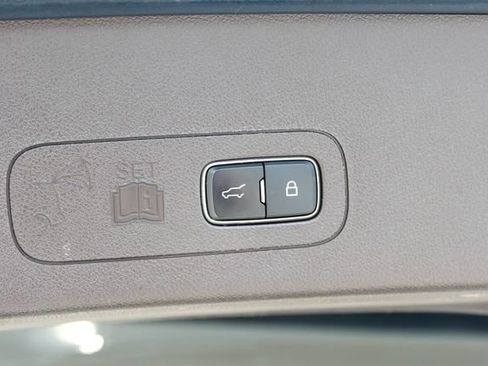 Used 2023 Lincoln Aviator Black Label w/ Class IV Trailer Tow Package AWD/4WD image 33