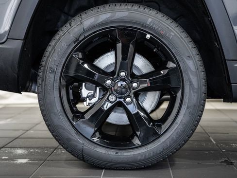 New 2025 Jeep Grand Cherokee L Limited w/ Luxury Tech Group II image 19