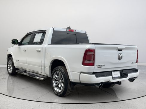 Used 2019 RAM 1500 Laramie AWD/4WD image 9