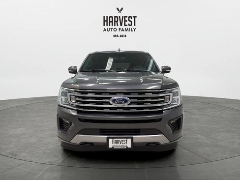 Used 2018 Ford Expedition Max XLT w/ Equipment Group 202A image 11