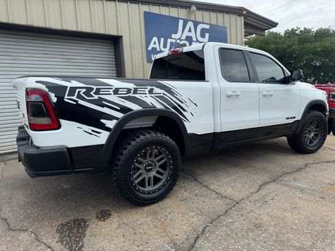 Used 2019 RAM 1500 Rebel AWD/4WD image 6