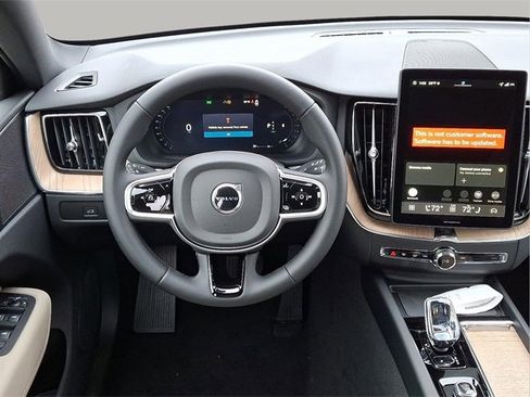 New 2026 Volvo XC60 B5 Plus w/ Protection Package Premier image 5