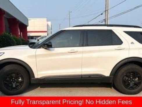 Used 2024 Ford Explorer Timberline w/ Timberline Technology Package AWD/4WD image 11