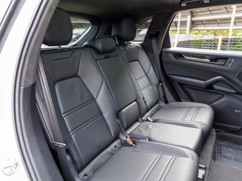 Certified 2025 Porsche Cayenne GTS image 53