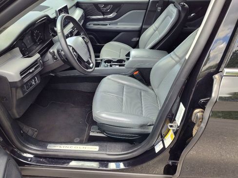 Used 2022 Lincoln Corsair AWD w/ Equipment Group 101A image 11