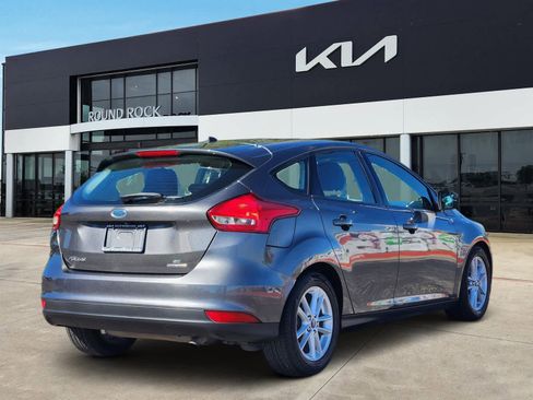 Used 2015 Ford Focus SE image 5