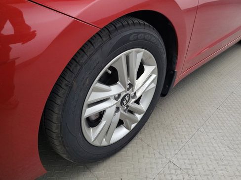 Used 2019 Hyundai Elantra Value Edition FWD image 31