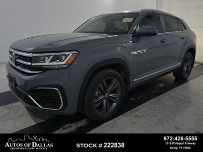 Used 2021 Volkswagen Atlas Cross Sport SE w/ Panoramic Sunroof Package