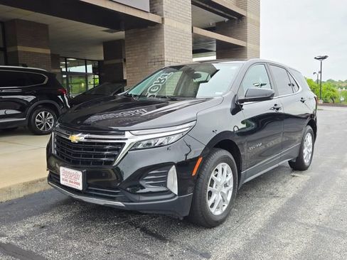 Used 2022 Chevrolet Equinox LT AWD/4WD image 3