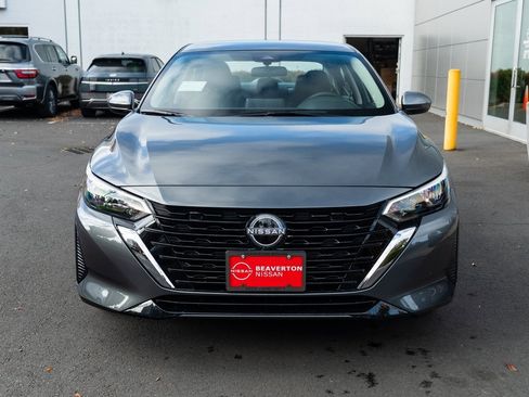 New 2025 Nissan Sentra SV w/ Trunk Package image 2