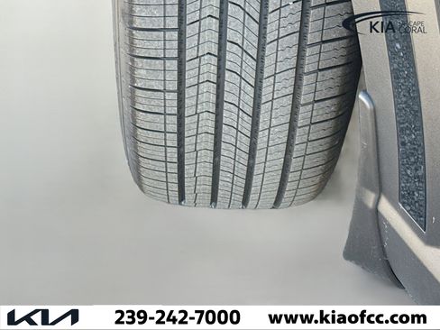 New 2027 Kia Telluride EX image 44