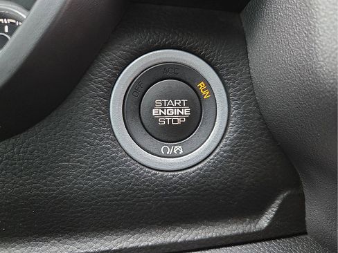 Used 2023 RAM 1500 Big Horn AWD/4WD image 21