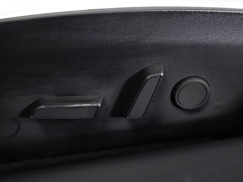 Used 2021 Tesla Model 3 Long Range image 35