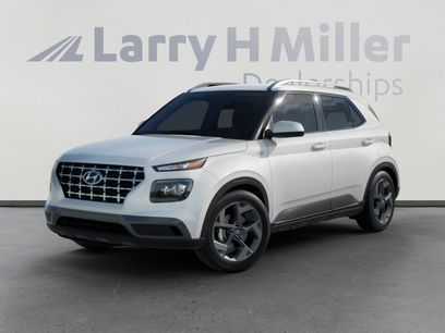 New 2025 Hyundai Venue SEL