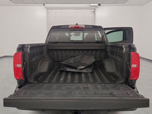 Used 2021 Chevrolet Colorado Z71 w/ Z71 Midnight Edition AWD/4WD image 21