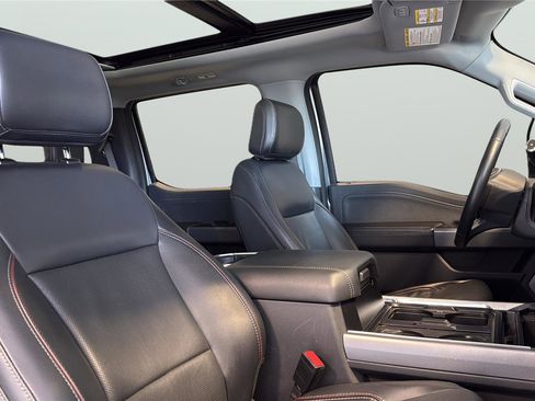 Used 2024 Ford F250 Lariat w/ Sport Appearance Package image 14