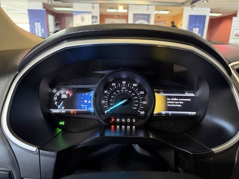 Used 2017 Ford Edge SEL w/ Equipment Group 201A image 11