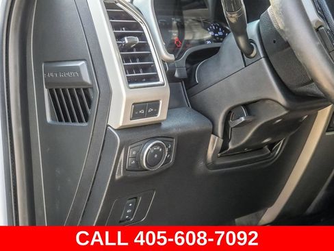 Used 2018 Ford F250 Lariat w/ Lariat Value Package AWD/4WD image 26