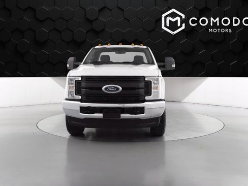 Used 2018 Ford F250 XL w/ Snow Plow Prep Package image 8