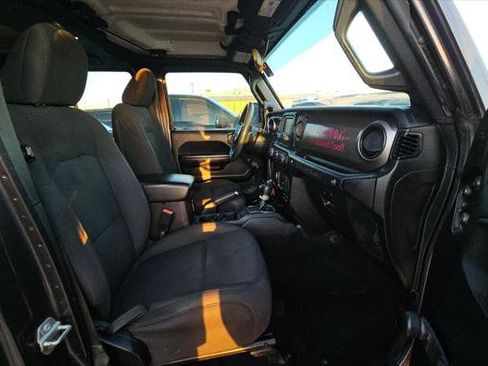 Used 2021 Jeep Wrangler Unlimited Sport image 17