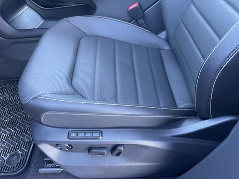 New 2026 Volkswagen Atlas Cross Sport SEL R-Line image 22