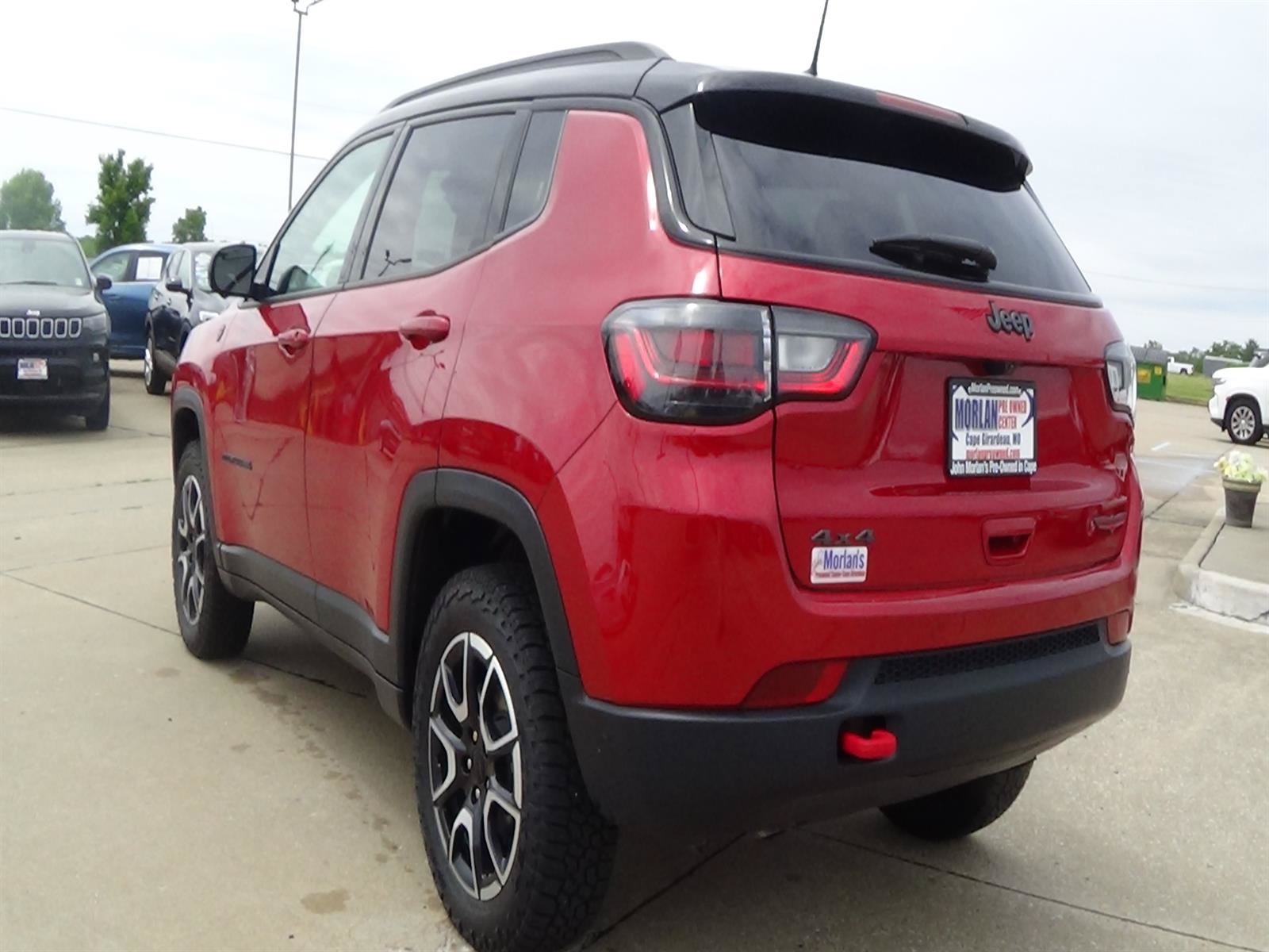 Certified 2024 Jeep Compass Trailhawk w/ Trailhawk Elite Group AWD/4WD image 8