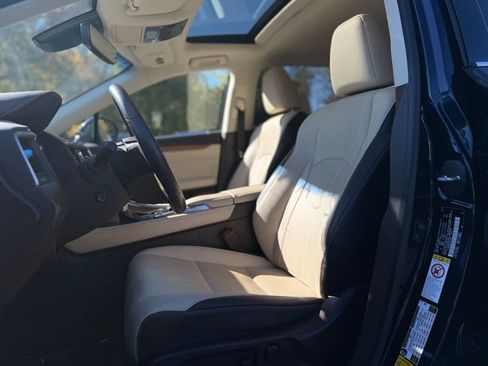 Used 2019 Lexus RX 350 AWD image 20