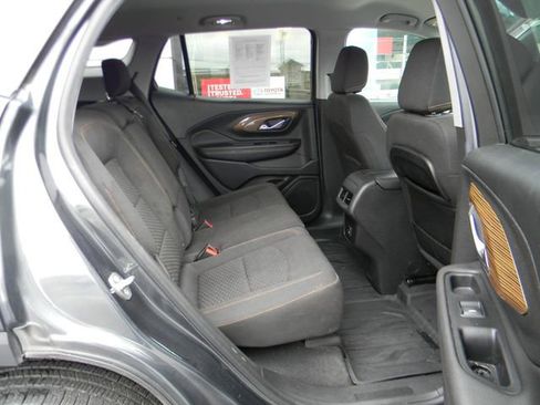 Used 2019 GMC Terrain SLE w/ Driver Convenience Package AWD/4WD image 25