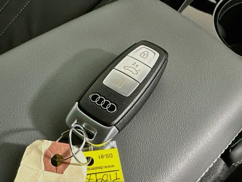 New 2026 Audi Q3 quattro 2.0T AWD/4WD image 46