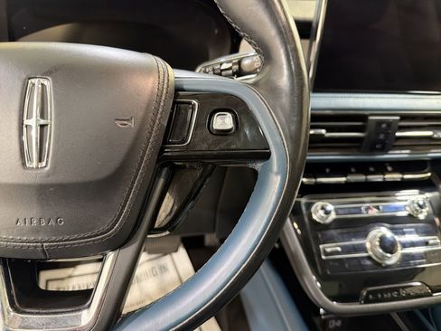 Used 2020 Lincoln Corsair Reserve w/ Equipment Group 201A image 15