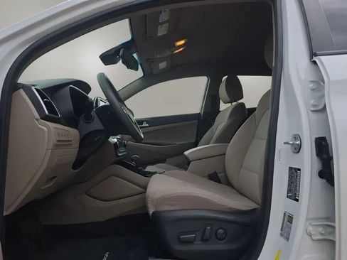 Used 2019 Hyundai Tucson SEL FWD image 14