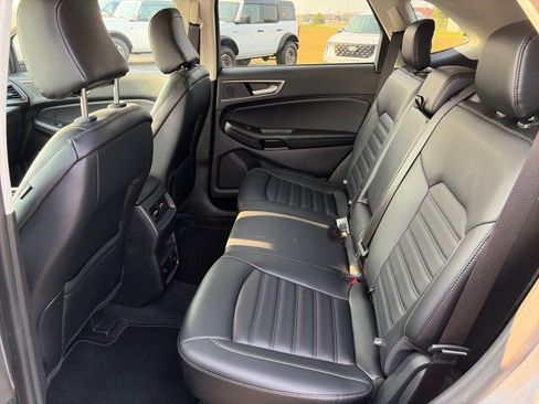 Used 2024 Ford Edge SEL w/ Convenience Package AWD/4WD image 23