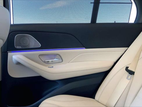 Used 2021 Mercedes-Benz GLE 350 4MATIC image 36