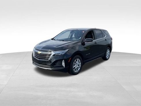 Used 2023 Chevrolet Equinox LT FWD image 4