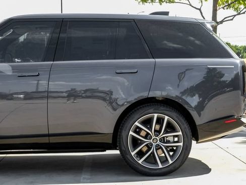 New 2027 Land Rover Range Rover SE AWD/4WD image 16