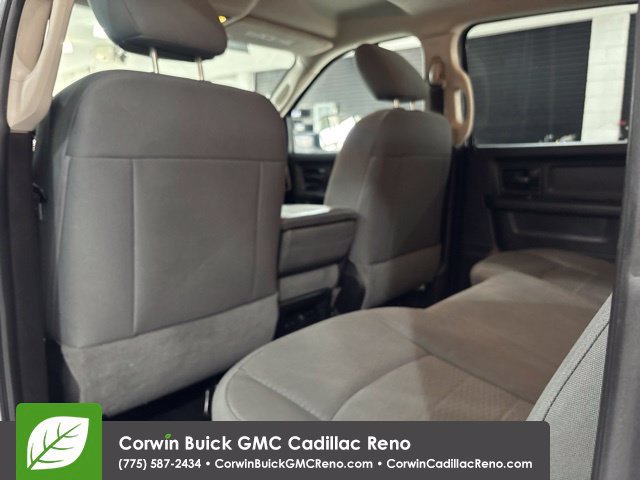 Used 2014 RAM 2500 Tradesman w/ Chrome Appearance Group AWD/4WD image 26