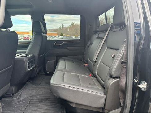 Used 2024 GMC Sierra 2500 Denali w/ Denali Reserve Package AWD/4WD image 24