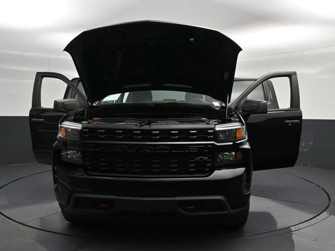 Used 2022 Chevrolet Silverado 1500 Custom w/ Safety Confidence Package RWD image 33