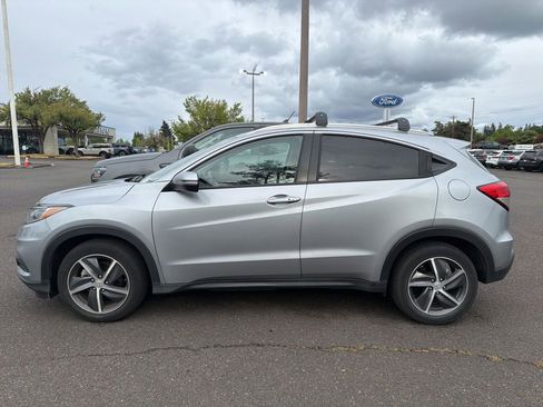 Used 2021 Honda HR-V EX image 2