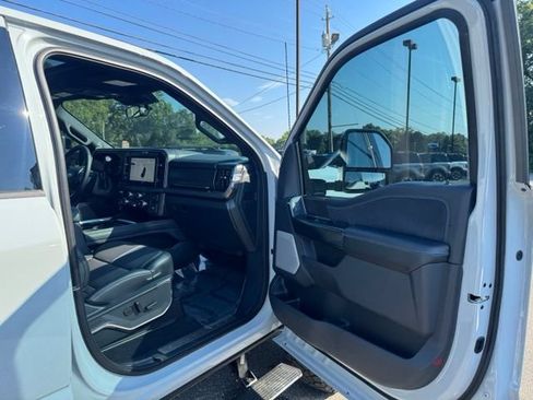 Used 2026 Ford F250 Platinum AWD/4WD image 15