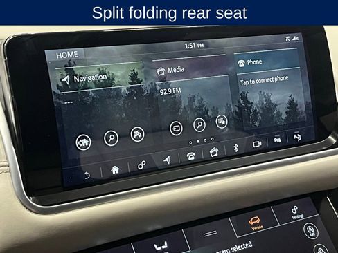 Used 2018 Land Rover Range Rover Velar R-Dynamic HSE image 26