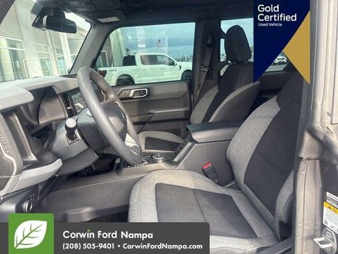 Used 2022 Ford Bronco 4-Door AWD/4WD image 12
