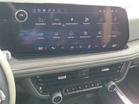 Used 2026 Chevrolet Suburban LT w/ Comfort Package image 8