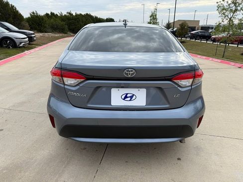 Used 2022 Toyota Corolla LE w/ Carpet Mat Package (TMS) image 6