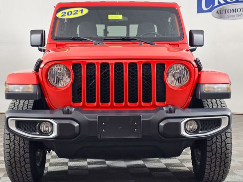 Used 2021 Jeep Gladiator Sport AWD/4WD image 35