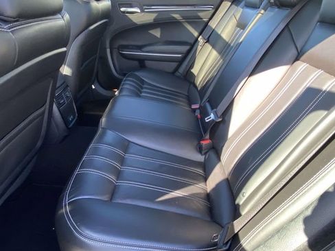 Used 2023 Chrysler 300 S image 10