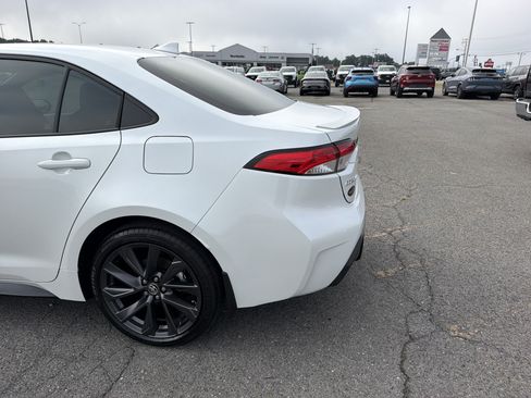 Used 2026 Toyota Corolla SE FWD image 7