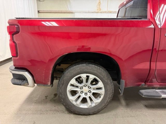 Used 2025 Chevrolet Silverado 1500 LTZ AWD/4WD image 5