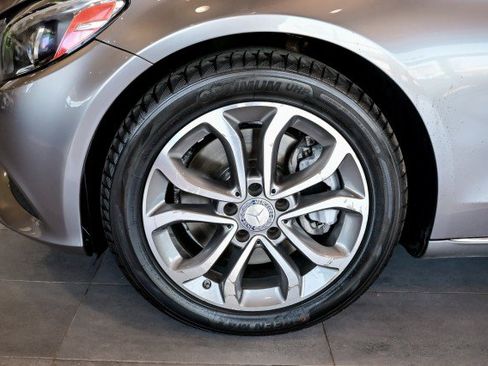 Used 2015 Mercedes-Benz C 300 4MATIC Sedan image 41